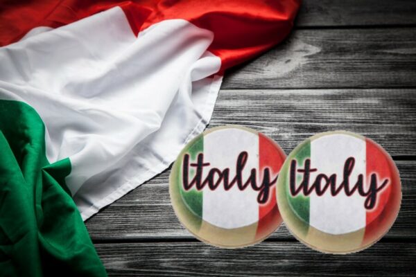 yoyo in legno bandiera italiana scritte a richiesta